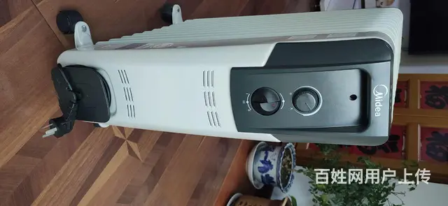 出售美的电暖气2000W - 图片 1