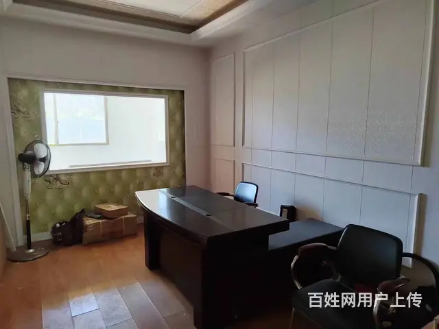 二楼出租办公室，位置好交通方便，停车便利 - 图片 3