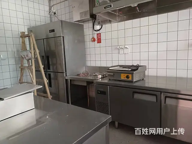 XSY购物中心出入口，小区门口旺铺转让，可餐饮 - 图片 4