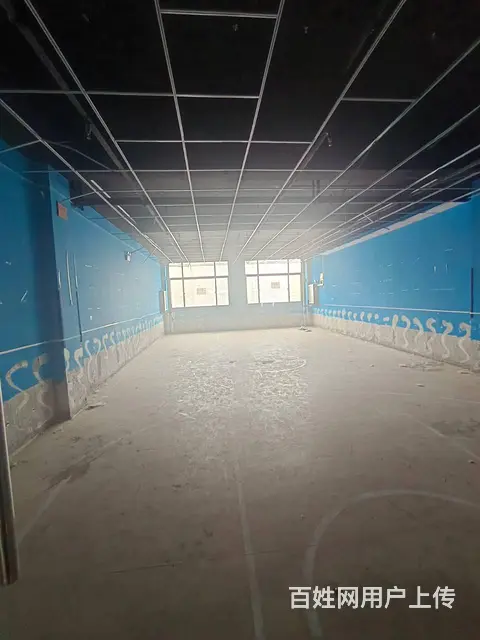 F0094新建路港汇花园附近二楼空铺房东直租 - 图片 1