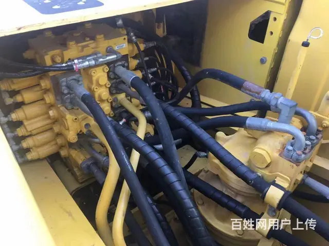 出售本地一台二手挖掘机小松220-8整车原版 - 图片 4