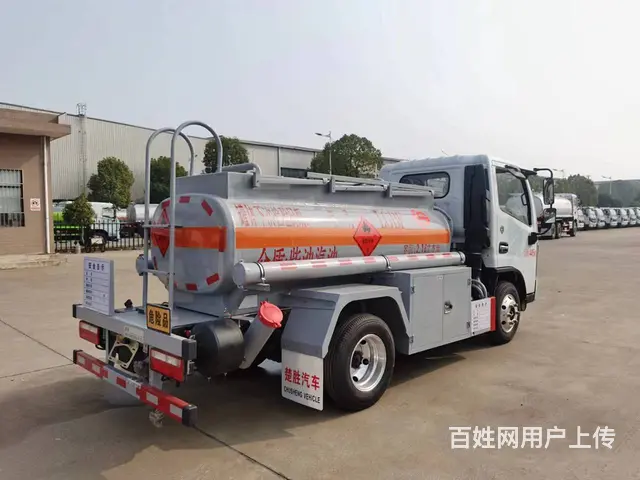 低价出售东风2吨油罐车 蓝牌加油车来电咨询 - 图片 5