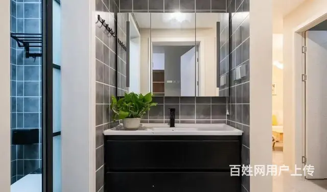 新鲜出炉丨房东到外地发展急售丨送全屋家具家电丨价格可以商量 - 图片 4