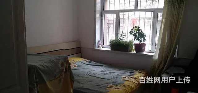 岀售十中十小富洗家属楼一楼拎包入住 - 图片 1