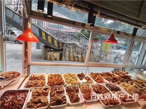 （达州铺源网）南外三里坪天桥旁8㎡卤菜店转让（另带卤房） - 图片 2