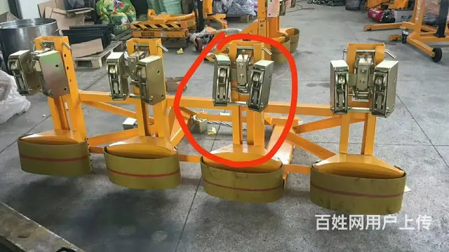 沈阳叉车油桶夹具鹰嘴夹具电动油桶搬运车 - 图片 9