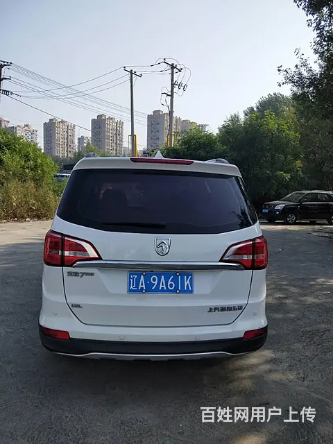 宝骏730 2017款 1.8 序列变速 尊享型7座 - 图片 9