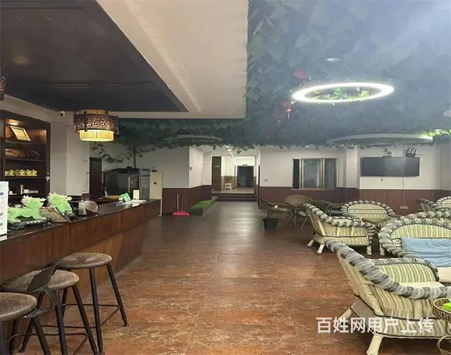 （同城搜铺网免费找店）东临小区560平茶楼转让 - 图片 4