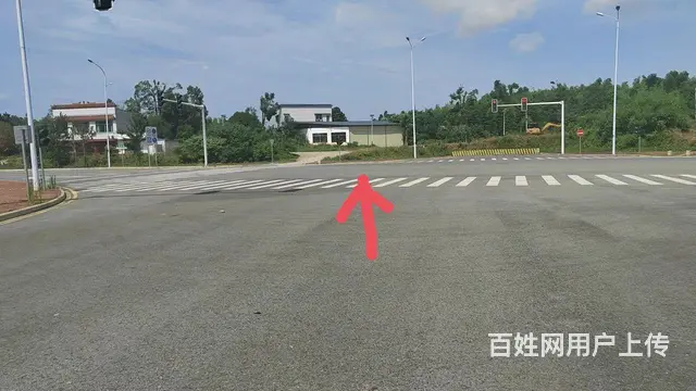 个人发布)望城旺旺西路旁230平仓库/门面和800平场地出租 - 图片 1