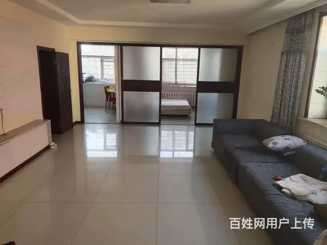 东方花园，7楼，98平，15万 - 图片