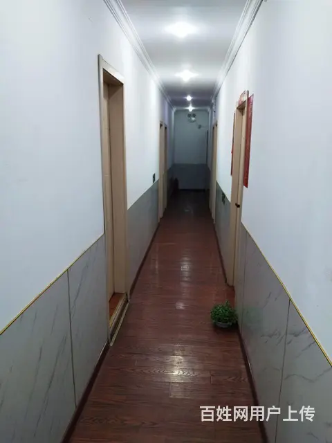 荷花池营业中宾馆整体转让 - 图片 1