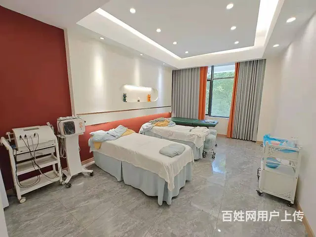 （易转推荐） 义乌工人北路生意稳定沿街好位置美容店转让 - 图片 9