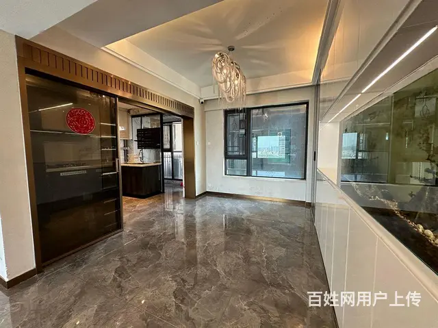 全新装修 华发新城五期 看河景 5房3卫 - 图片 1
