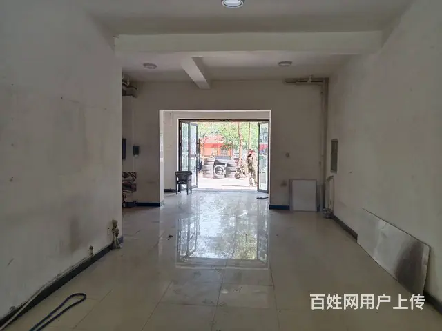 （帮选铺）一酒泉市巨龙御园北门路口处临街门店空店出租 - 图片 2