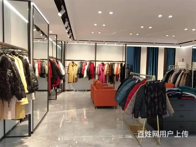 （同城搜铺网）市民大厦对面106平服装店转让 - 图片 6