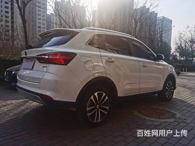 荣威RX3 2020款 1.6 无级 4G互联超爽精英版 - 图片 9