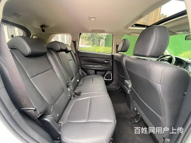 三菱 欧蓝德 2018款 2.0 无级 两驱嘉乐版7座 - 图片 12