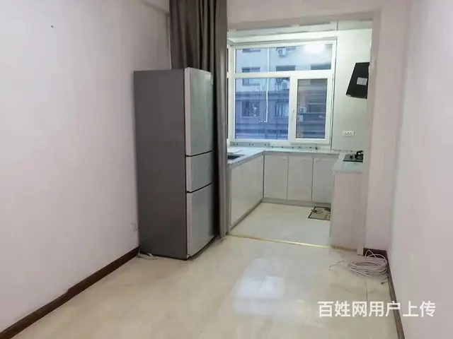 龙池古道车库上一楼95平精装床冰箱洗衣机热水器空调10000 - 图片 3