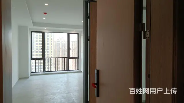 国兴大道天盈广场盈泰55平办公出租 - 图片 1