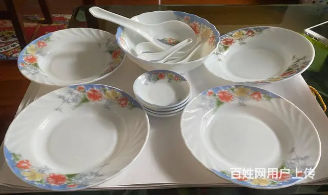 【搞定了！】出骨瓷盘、大汤碗、小碟和大、小汤勺 - 图片 1