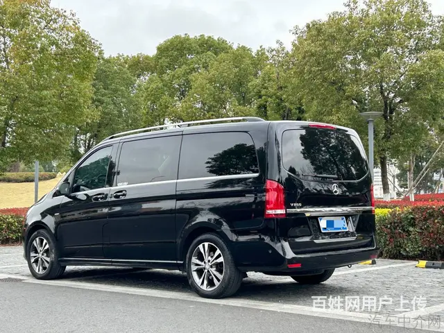 奔驰V级 2017款 V 260 2.0T 手自一体 尊贵版 - 图片 4