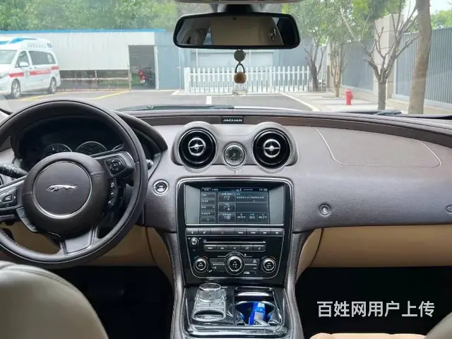 捷豹XJ 2015款 XJL 3.0T 手自一体 两驱全景商 - 图片 4