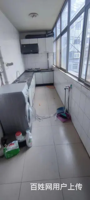 法院小区 3室双证双气  普通住宅 中等装修 - 图片 6