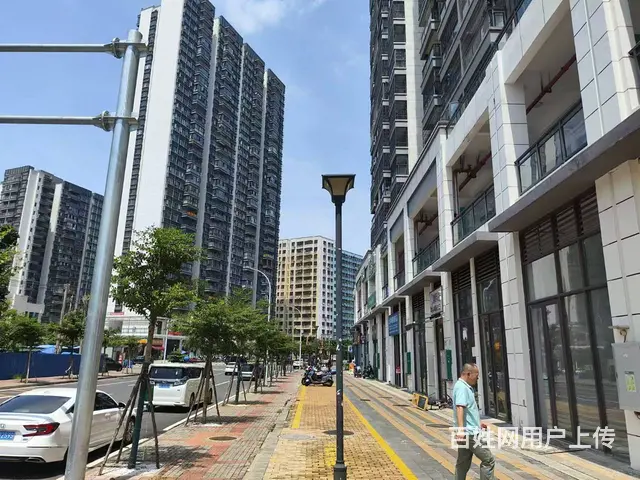 （51旺铺推荐）龙华区坡博家园160平铺面出租 - 图片 2