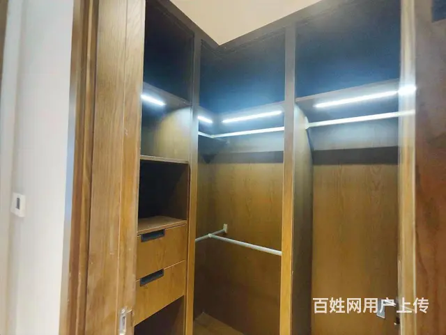 大阳台  次新小区 精装可拎包入住 商品房 朝南 - 图片 3
