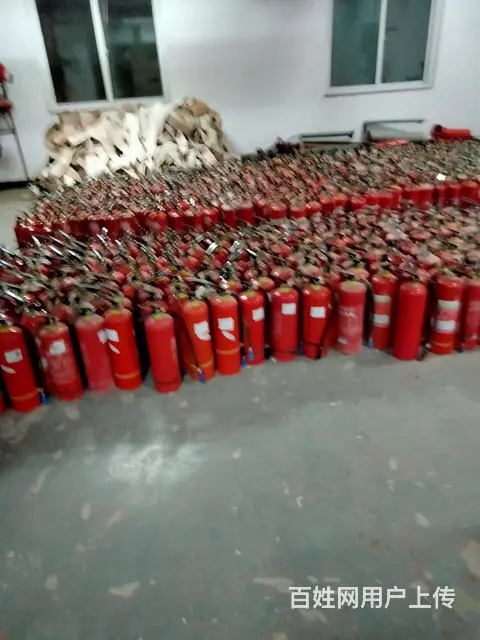 灭火器 - 图片