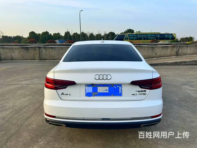 奥迪A4 2019款 A4L 2.0TFSI 双离合 35T - 图片 10