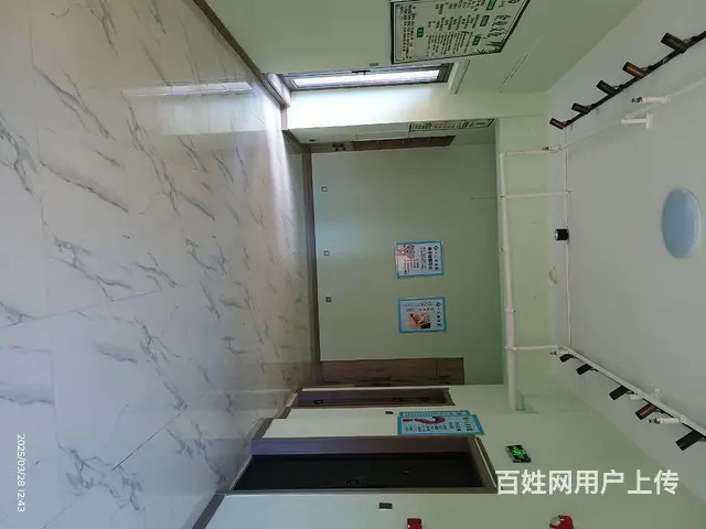 龙湖花千树二期把大门二楼门市租4333元 - 图片