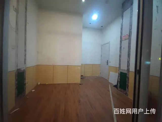 位置好 人流量大 生意好做  干净卫生 - 图片 2