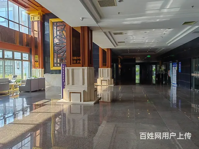 吉田商务广场60平先不管出租 - 图片 2