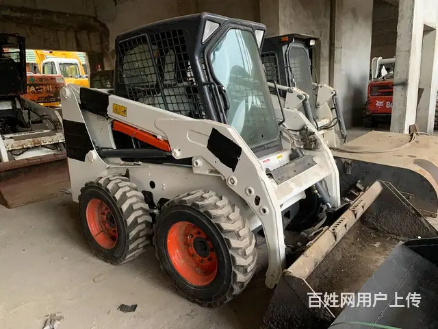 山猫763滑移装载机山猫300/18多功能滑移铲车 - 图片 4