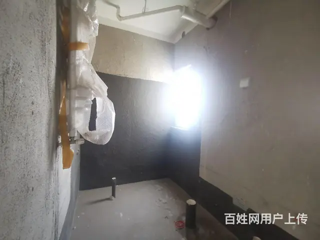 真实在售 中梁   八号楼 7楼 4室2厅2卫  92万 - 图片 4