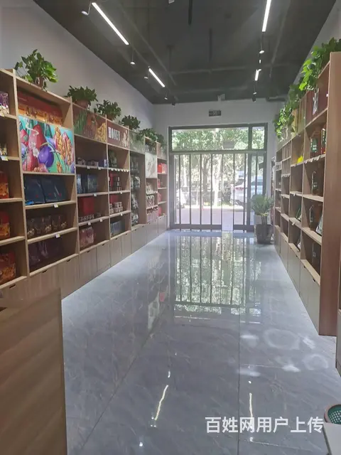 店铺位置优越 客流量大 是做生意的好地方 - 图片 4