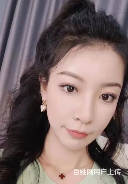 相亲会经商28岁女子房产老总诚寻优雅男士 - 图片