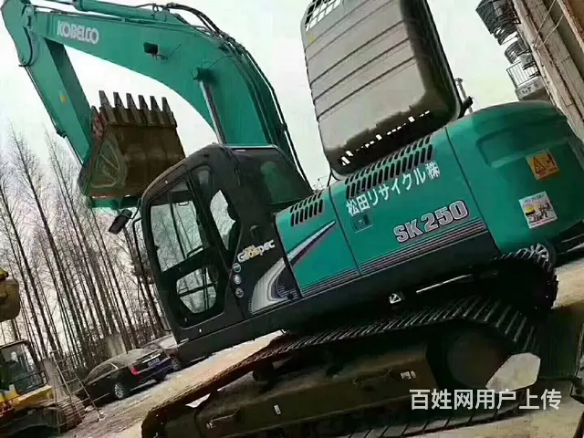 神钢二手挖掘机，价格好谈 - 图片 2