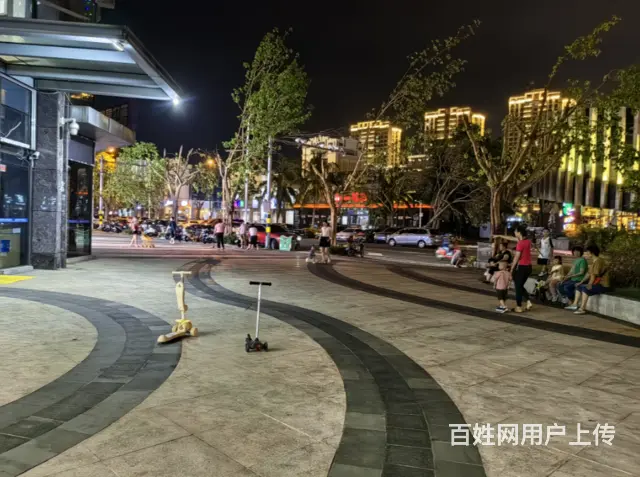 （51旺铺推荐）海甸岛滨江海岸70平旺铺出租 - 图片 1