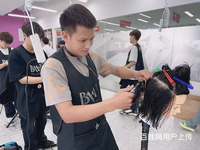 广州美发师培训学校哪里好? - 图片 2