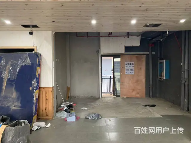 （直接出租）小区出入口二楼直租，做美容、美发、养发馆 - 图片 6