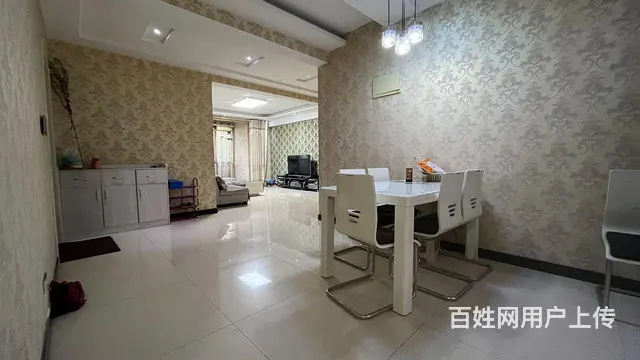 东方金山花园 一楼 精装修 - 图片 1