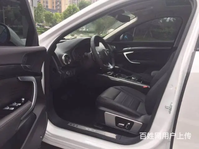 哈弗H9 2017款 2.0TD 手自一体 四驱尊 - 图片 7