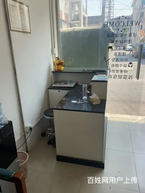 理发用品，洗头床，烫发机，理发凳子…… - 图片 3