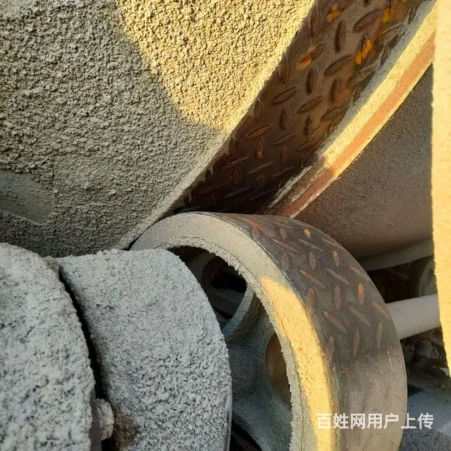 搅拌泵车一体机 - 图片 7