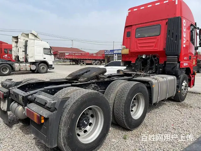 20年二手红岩杰狮牵引车 430马力 双驱 国五 - 图片 3