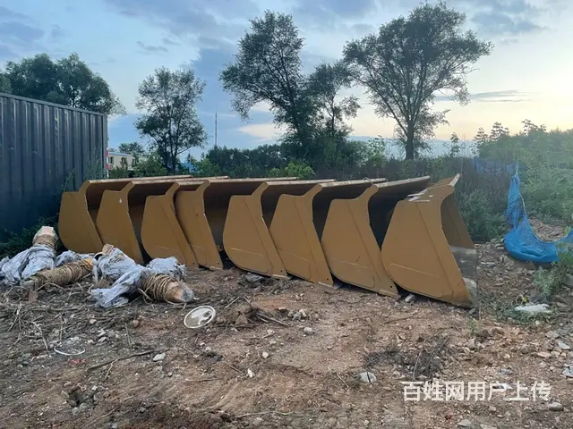 全新原厂徐工500lk铲斗大臂油缸 - 图片 3