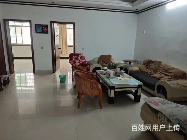 上高锦园小区三楼普装三房水电天然气独立柴棚10平商品房无暗间 - 图片 3