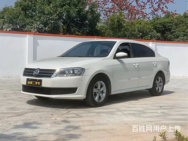 13年大众朗逸1.6排量一手车 - 图片 2